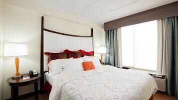 Standard Room, 1 King Bed with Sofa bed | Desk, iron/ironing board, free cribs/infant beds, free WiFi