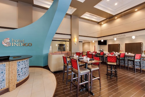 Hotel Indigo Chicago-Vernon Hills by IHG