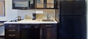 MainStay Suites Wichita Northeast