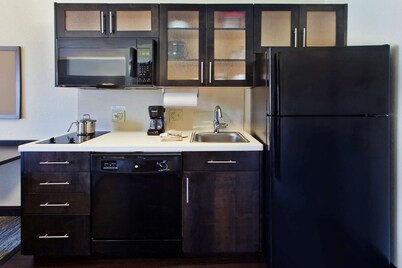 MainStay Suites Wichita Northeast