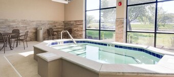 Hotel Lotus Kansas City Merriam