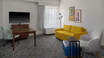 King Studio Suite | Living area | 43-inch LCD TV with satellite channels, TV