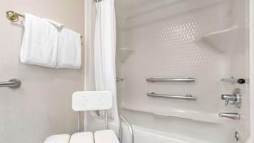 Chambre Standard, 1 trÚs grand lit, accessible aux personnes à mobilité réduite | Salle de bain