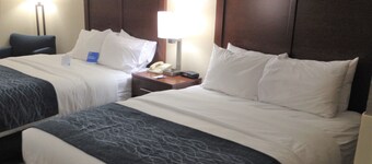 Comfort Inn & Suites Junction City - near Fort Riley