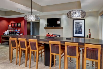 Hampton Inn West Des Moines Lake Drive