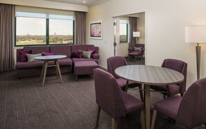 Egyptian cotton sheets, premium bedding, pillow-top beds, in-room safe