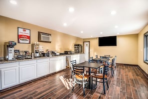 Breakfast area - Econo Lodge Oskaloosa (Oskaloosa)