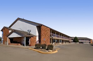 Exterior - Americas Best Value Inn Garden City (Garden City)