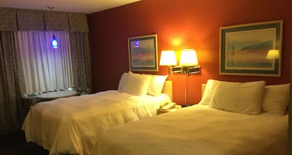 Americas Best Value Inn Garden City