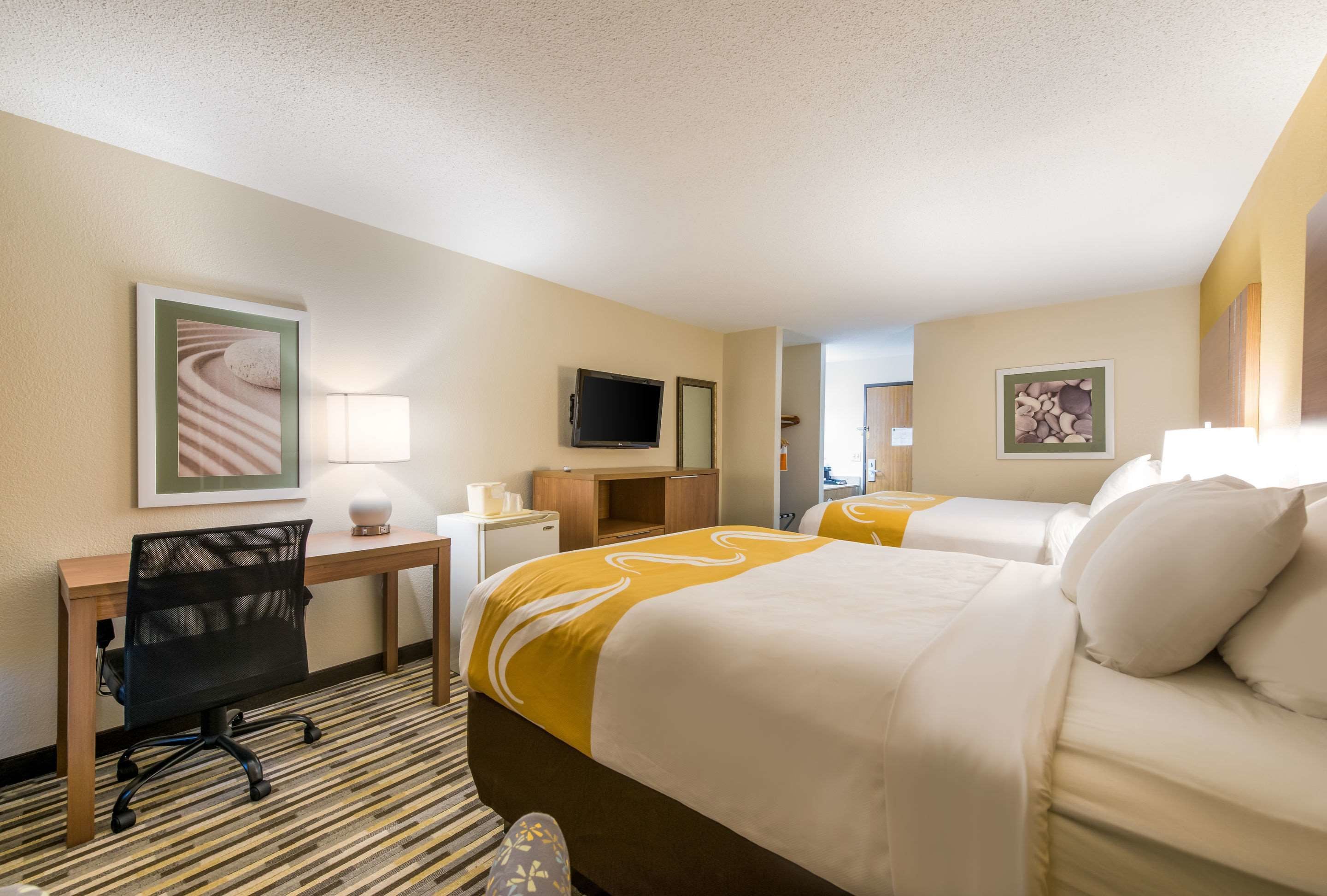 Photo - Quality Inn Michigan City South