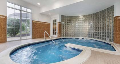 Hilton Vacation Club Varsity Club South Bend, IN