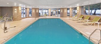 Holiday Inn Chicago Oakbrook by IHG