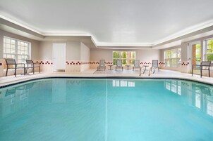 Una piscina techada
