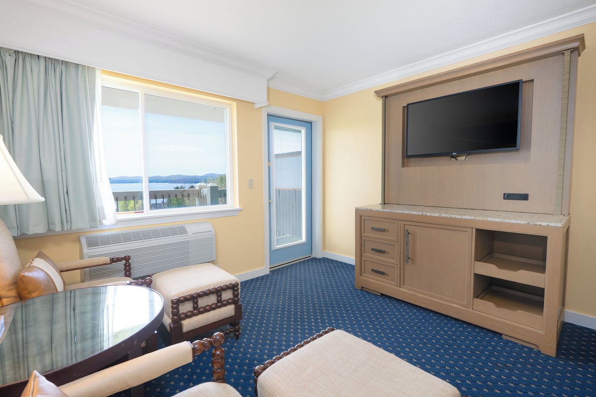 superior room, 1 king bed, balcony, bay view | in-room safe, blackout curtains, iron/ironing board, free wifi