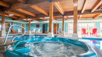 Indoor spa tub