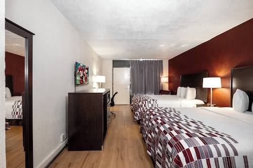 Red Roof Inn West Point