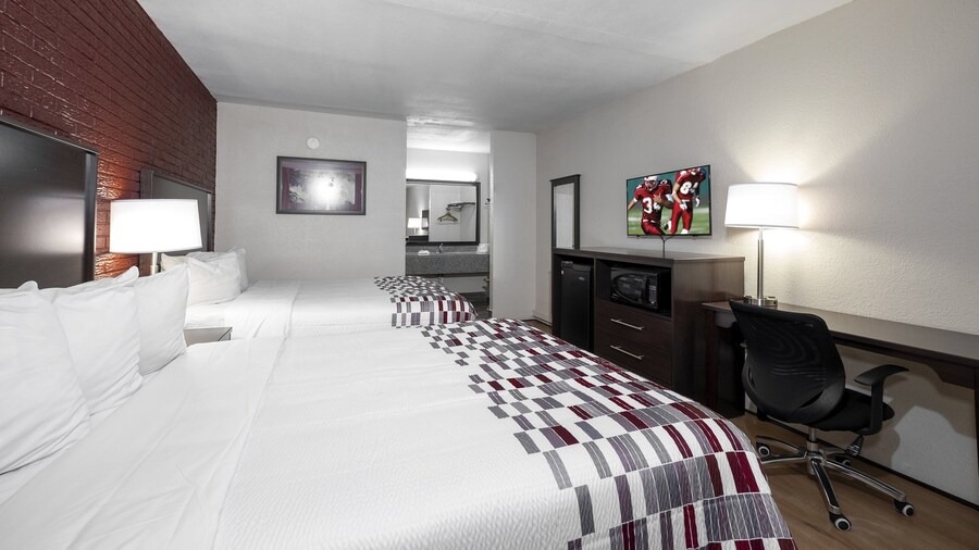 Red Roof Inn West Point