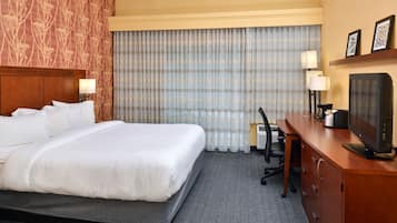 Pillowtop beds, in-room safe, desk, laptop workspace