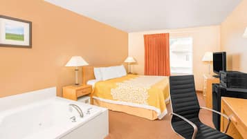 Suite, 1 Tempat Tidur King, lemari es | Brankas, meja kerja, setrika/meja setrika, dan tempat tidur bayi gratis