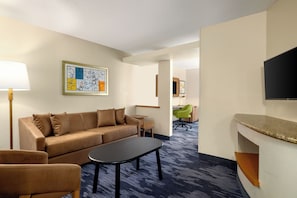 Suite Eksekutif, 1 kamar tidur, Bebas Asap Rokok | Area keluarga | Smart TV dan Netflix