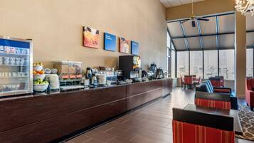 Free daily continental breakfast