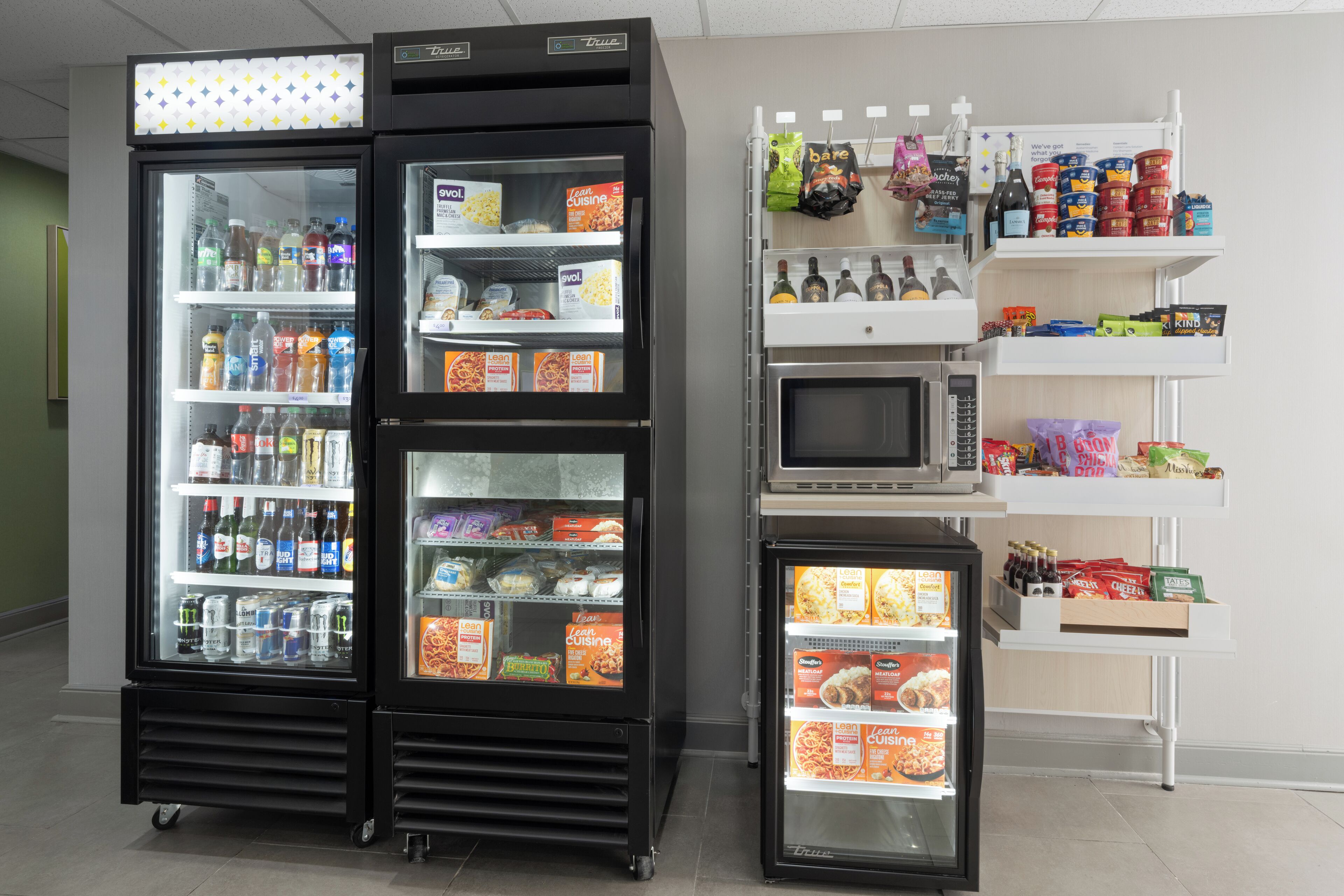 Alimentos y bebidas
