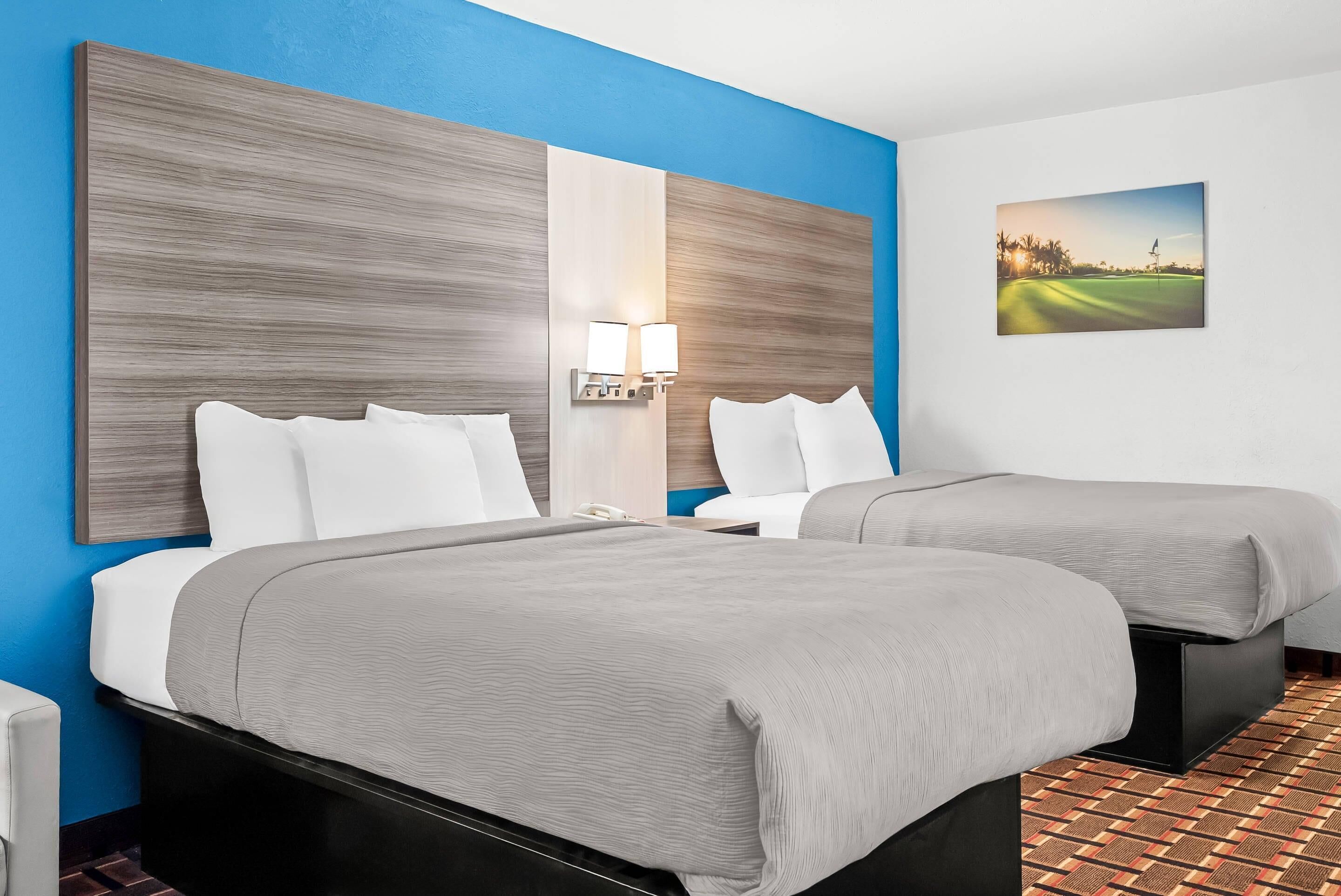 Työpöytä, silitysrauta/-lauta, ilmainen Wi-Fi, vuodevaatteet