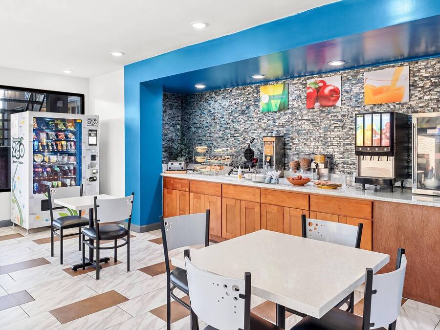 Free buffet breakfast