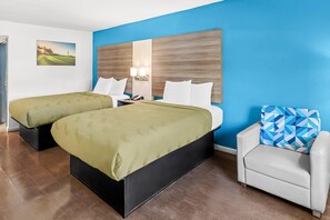 Escrivaninha, ferros/tábuas de passar roupa, Wi-Fi de cortesia