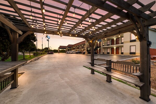 BBQ/picnic area