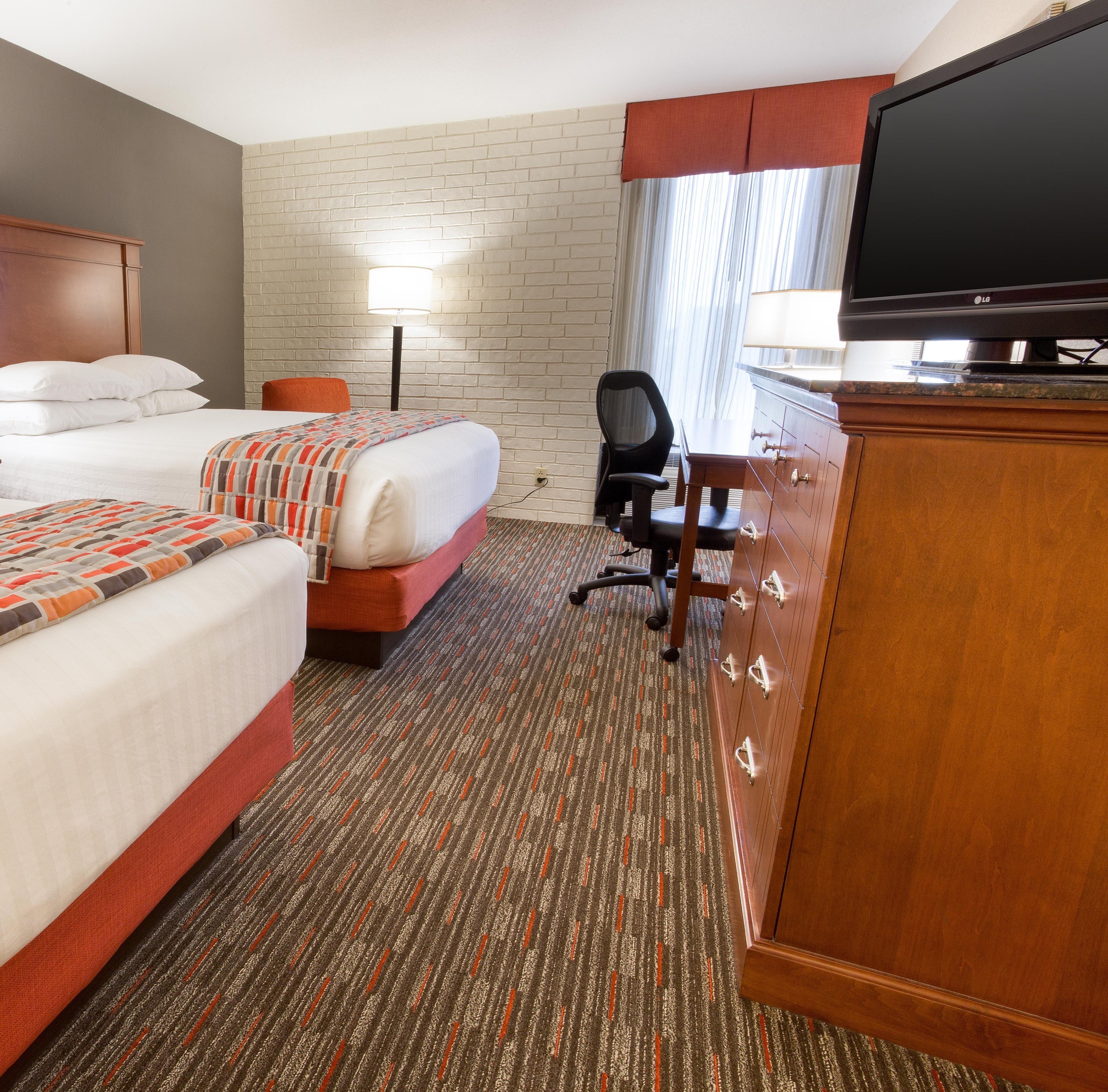 1 bedroom, desk, laptop workspace, blackout curtains