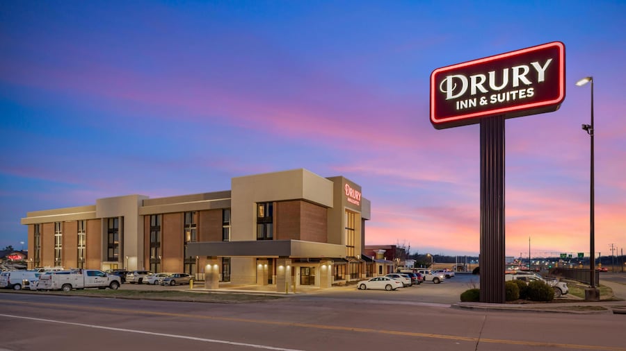 Drury Inn & Suites Joplin
