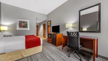 Room, 1 King Bed, Accessible, Non Smoking | Premium bedding, desk, blackout curtains, iron/ironing board