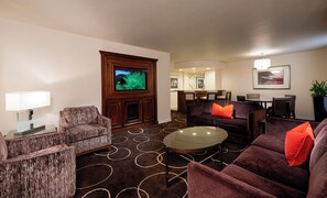 Luxury Suite, 1 King Bed - Sunset Station Hotel & Casino (Henderson)