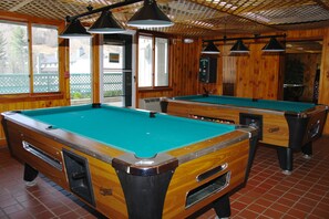 Spielezimmer