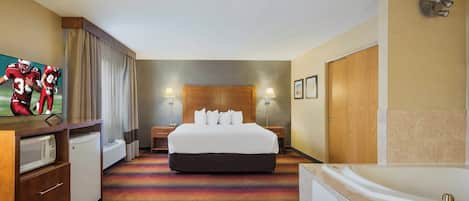 Suite, 1 King Bed, Accessible, Non Smoking (Jetted Tub) | Desk, blackout curtains, iron/ironing board, rollaway beds