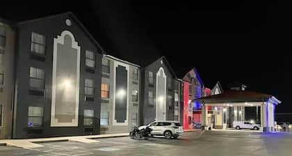 Ruidoso Mountain Inn