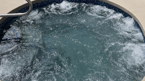 室外 SPA 浴池