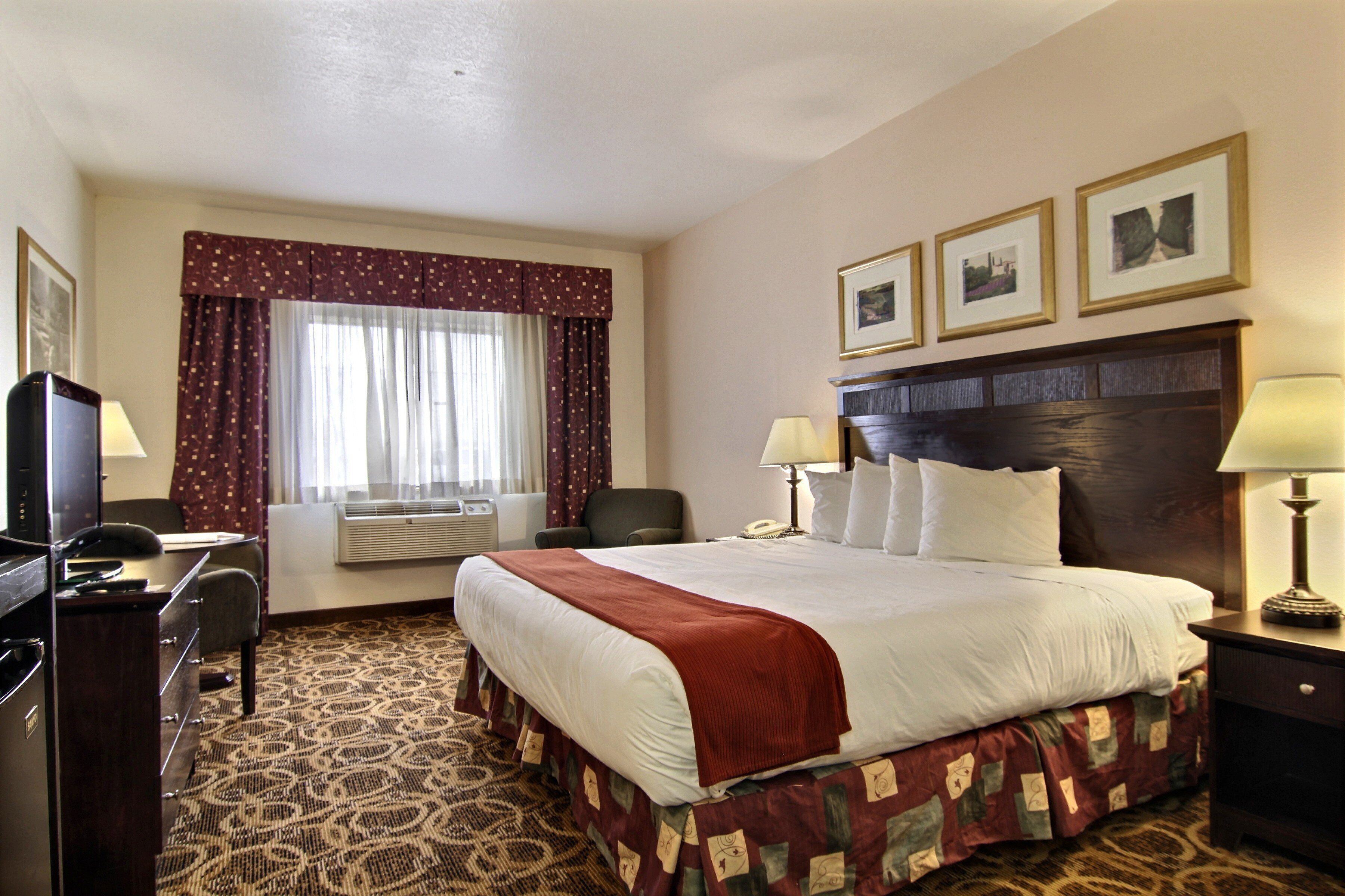 1 bedroom, desk, soundproofing, iron/ironing board