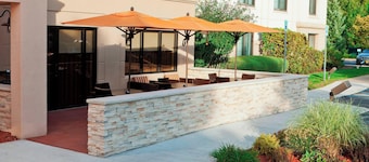 Courtyard by Marriott Albany Thruway