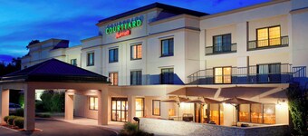 Courtyard by Marriott Newburgh Stewart Airport