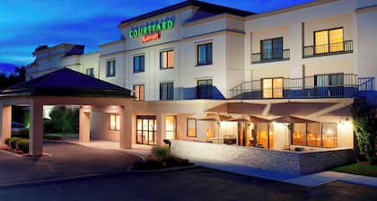 Courtyard by Marriott Newburgh Stewart Airport