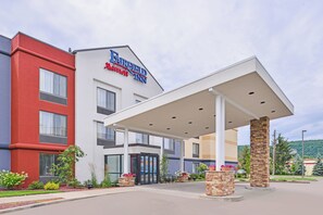 Exterior - Fairfield Inn Marriott Corning (Corning)