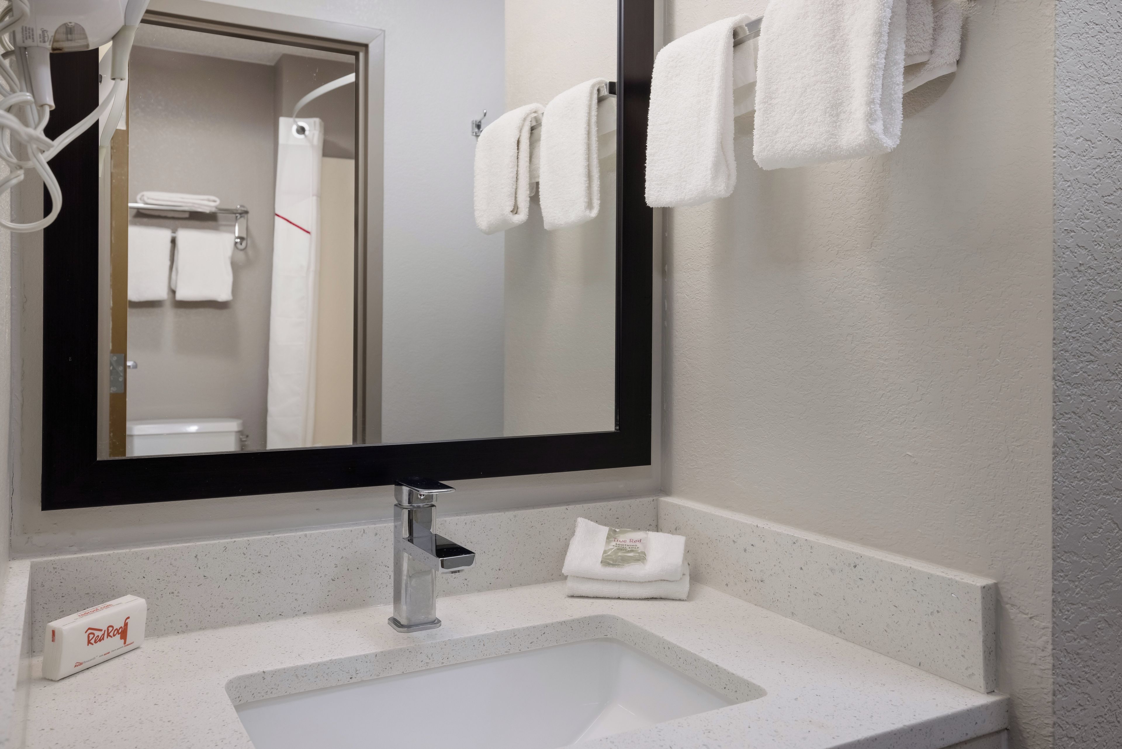 Photo - Red Roof Inn Weedsport