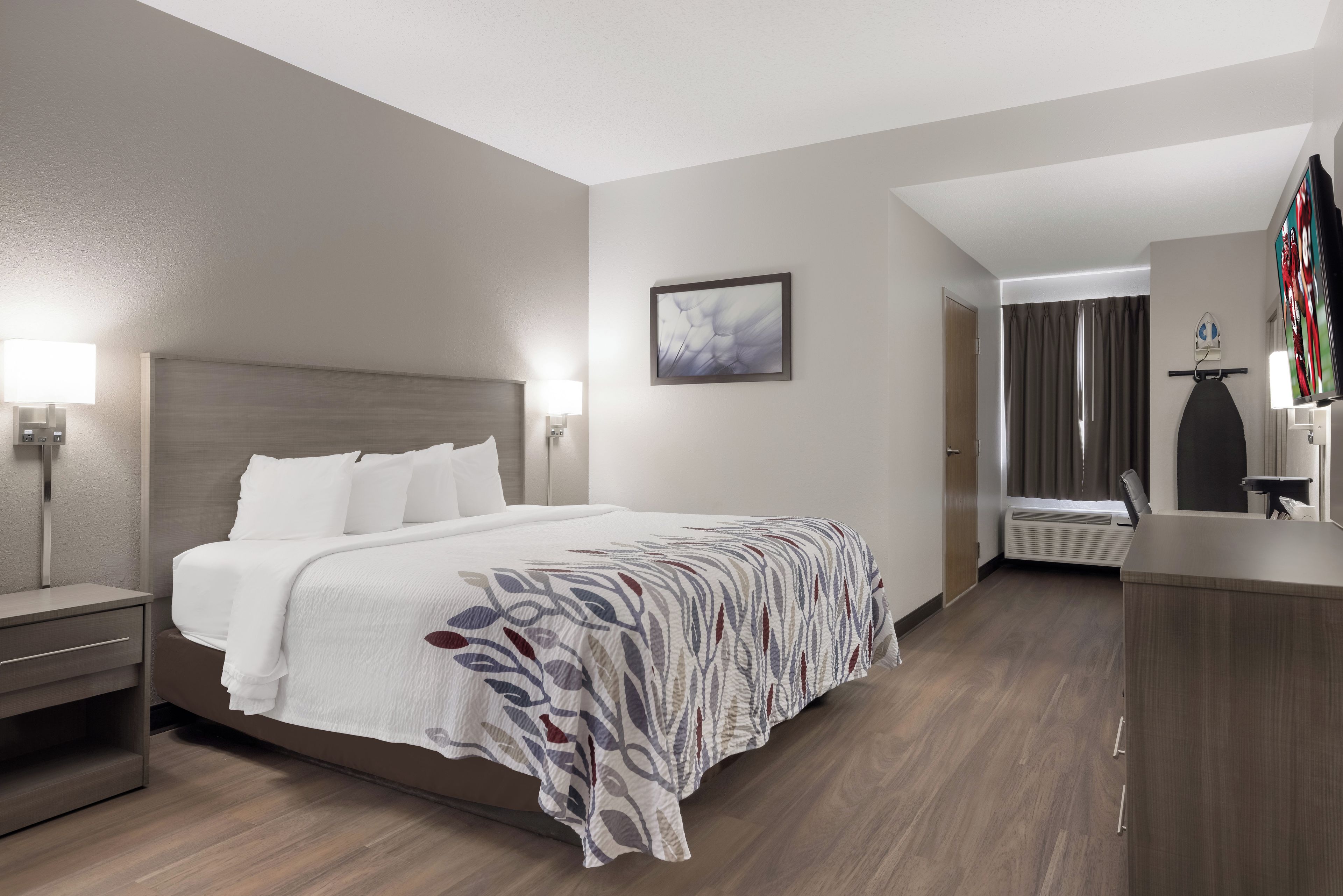 Photo - Red Roof Inn Weedsport