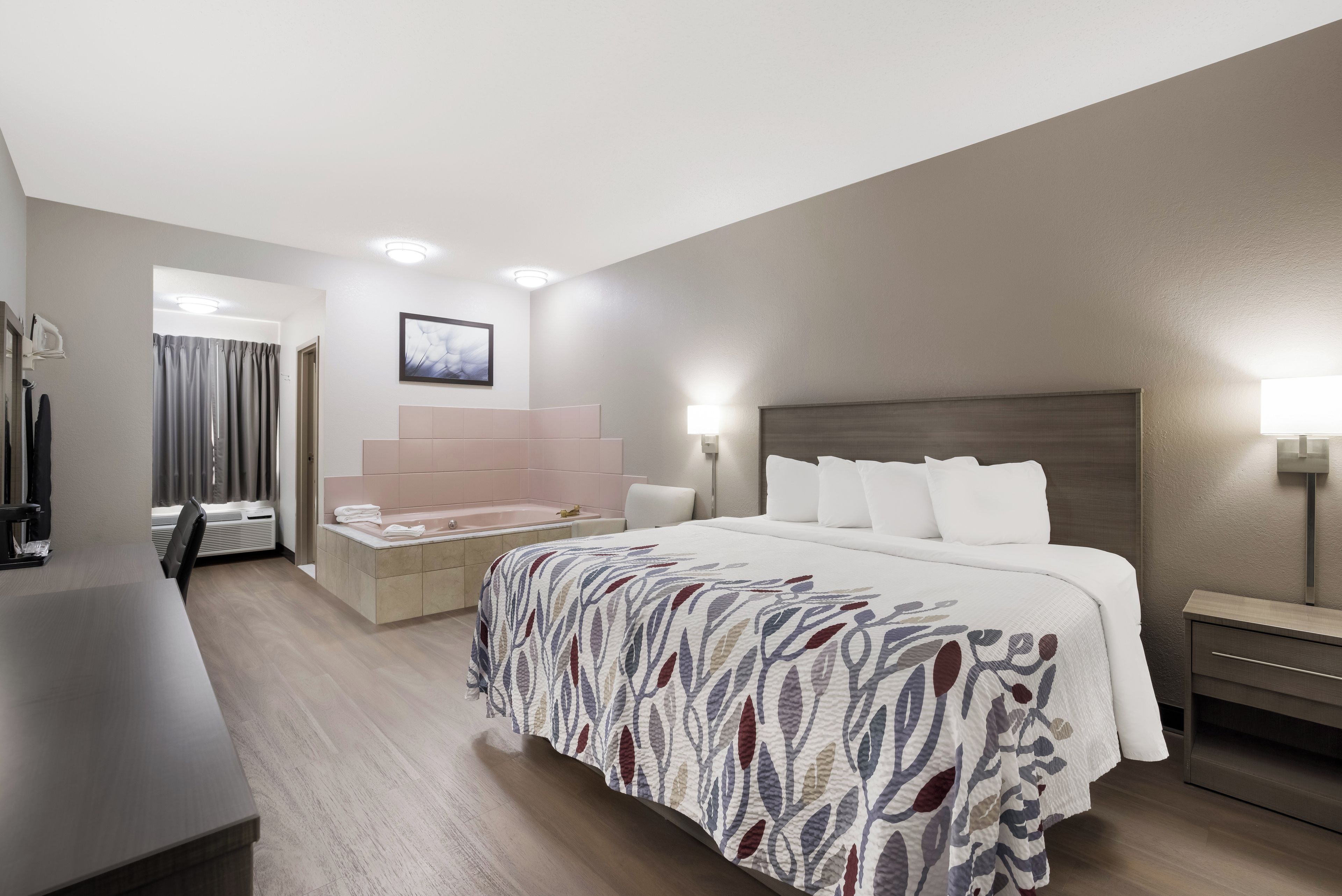 Photo - Red Roof Inn Weedsport
