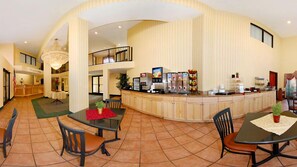 Café da manhã continental grátis