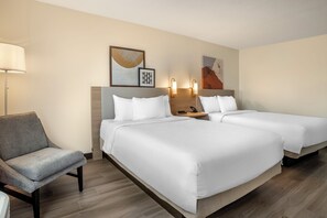 Room, 2 Queen Beds | Premium bedding, in-room safe, desk, blackout drapes - Spark by Hilton Kannapolis (Kannapolis)
