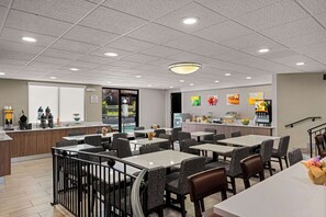 Free daily buffet breakfast