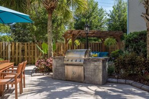 BBQ/picnic area